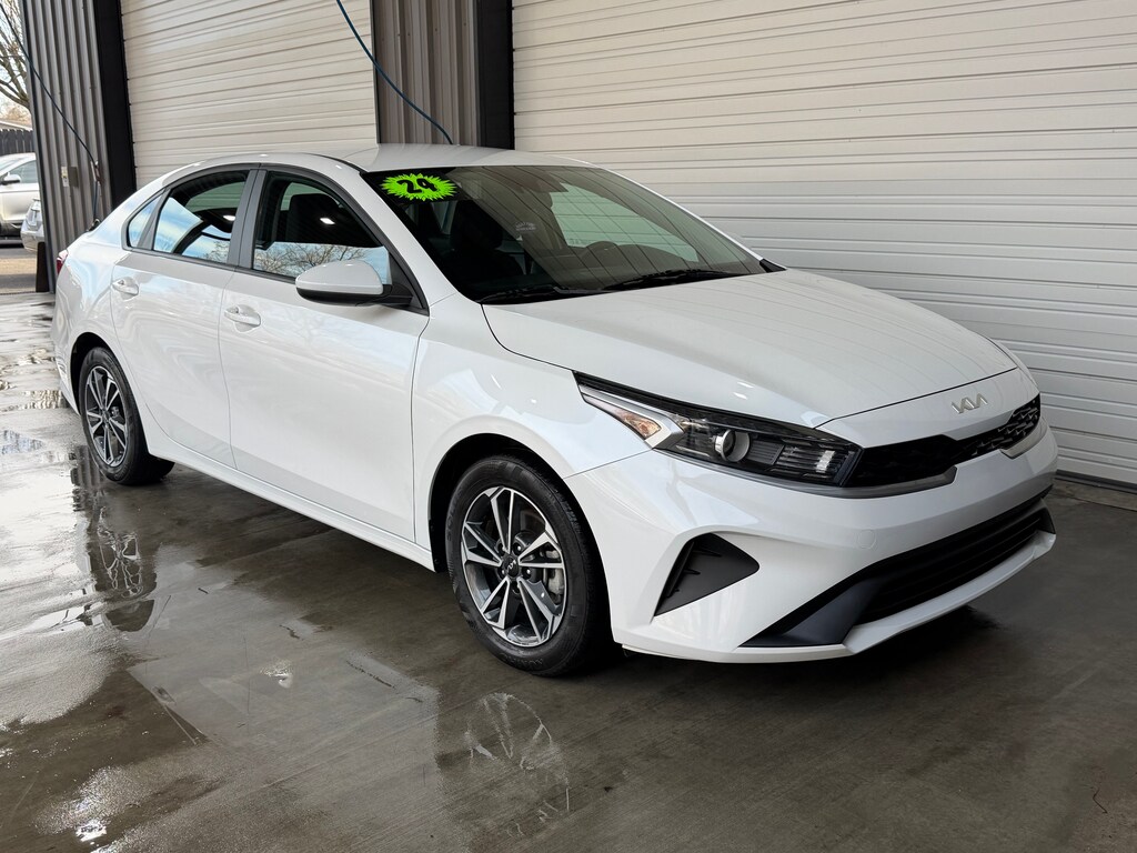 Used 2024 Kia Forte LXS Sedan