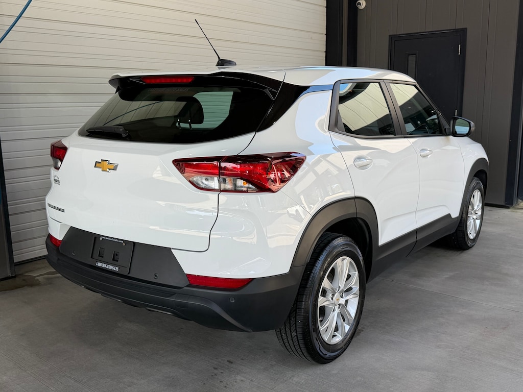 Used 2023 Chevrolet Trailblazer LS SUV