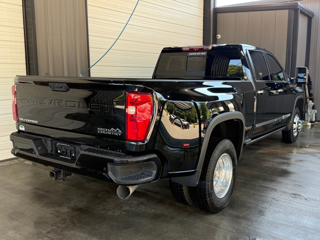 Used 2024 Chevrolet Silverado 3500 HD High Country Truck Crew Cab