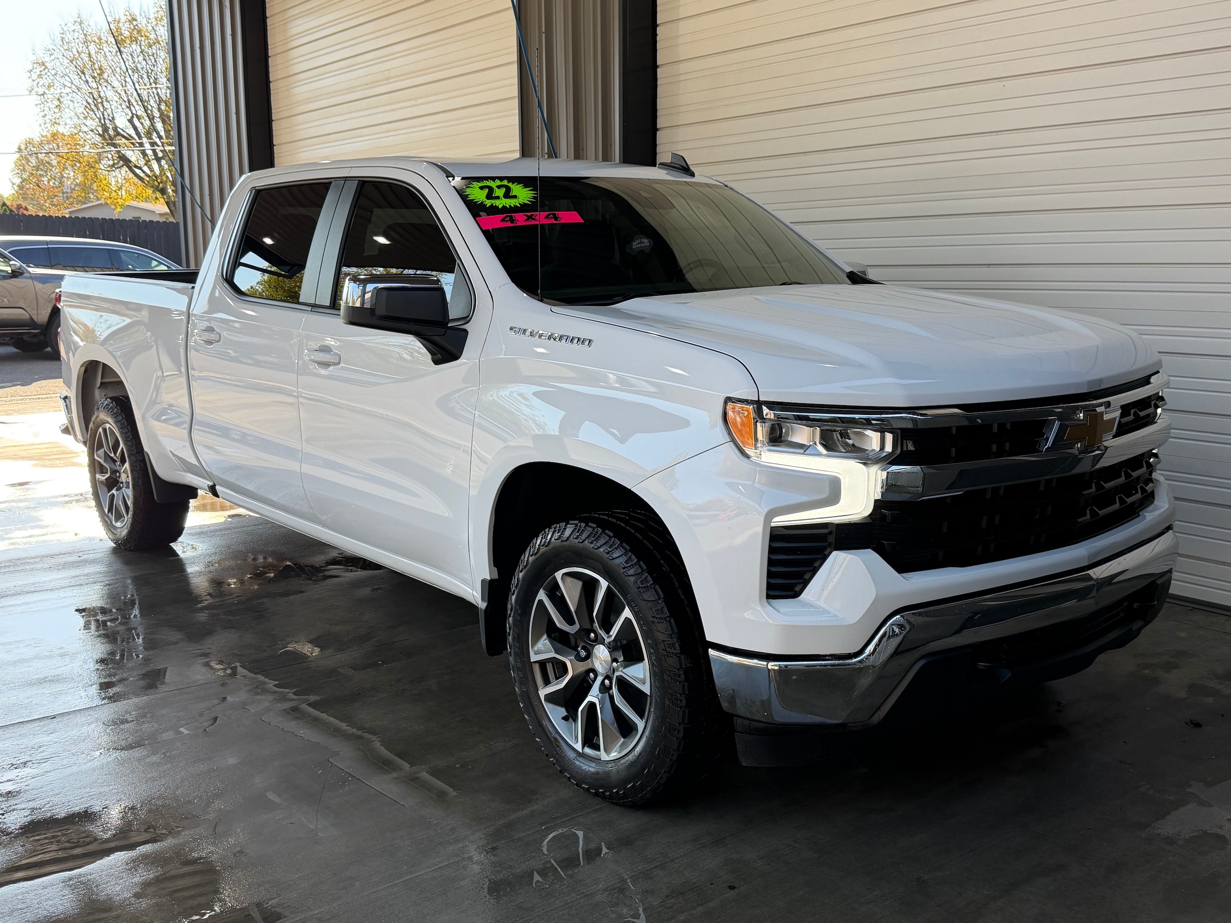 2022 Chevrolet Silverado 1500 LT's photo