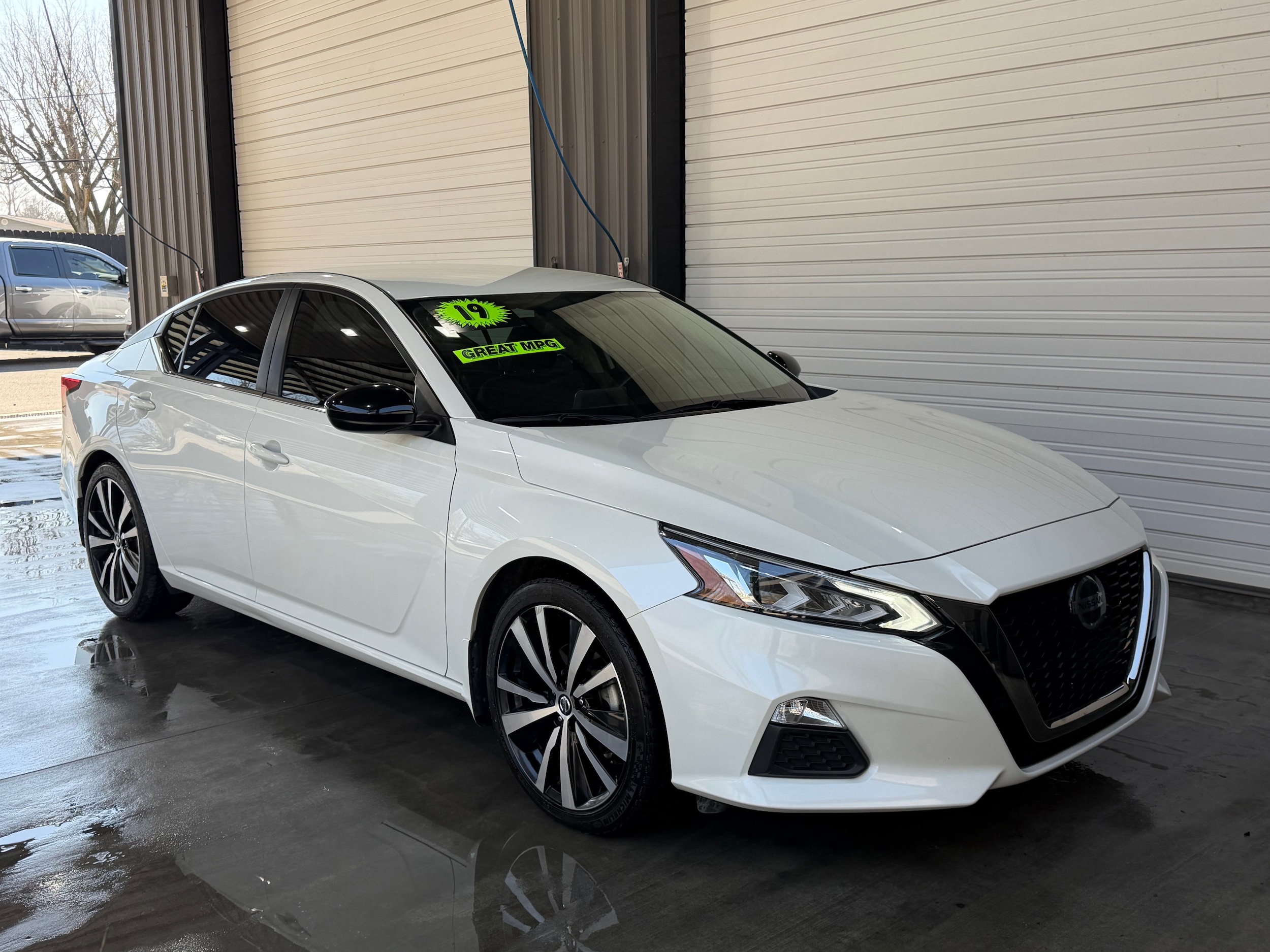 2019 Nissan Altima SR