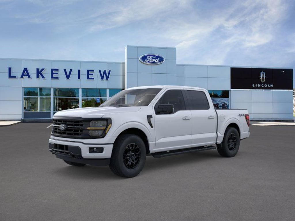 New 2025 Ford F-150 XLT Crew Cab