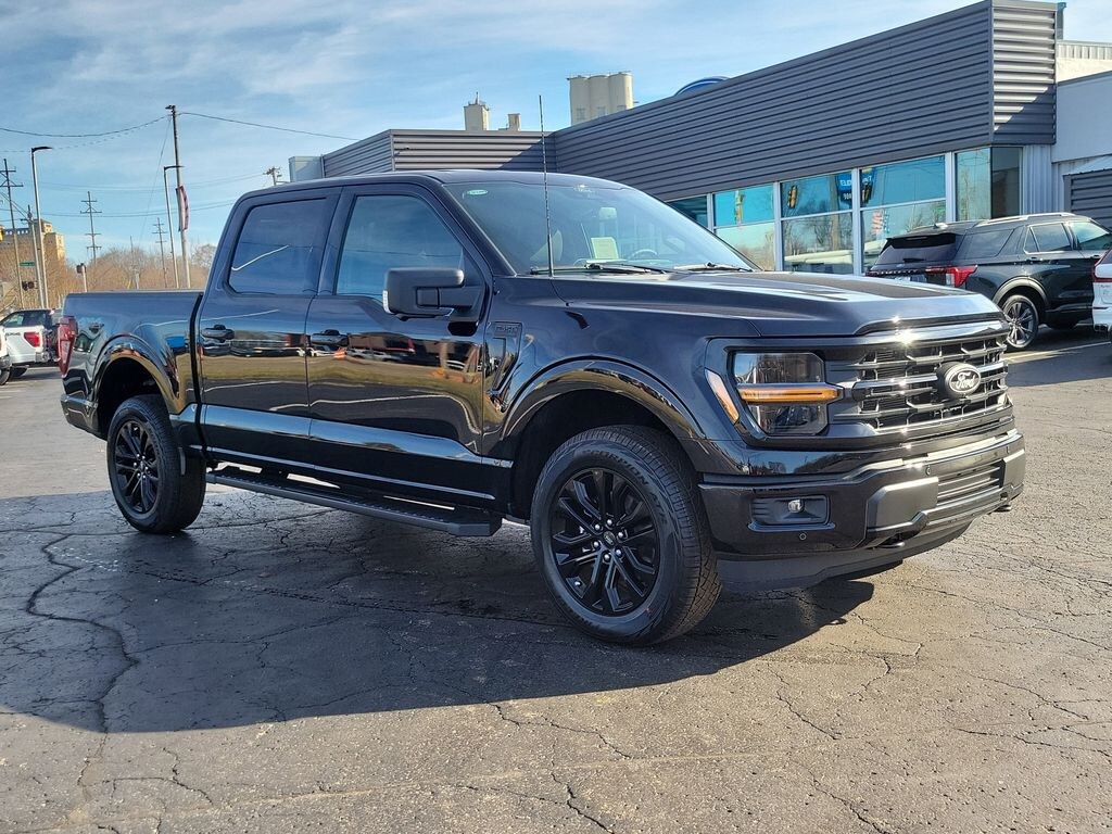 New 2026 Ford F-150 XLT Crew Cab