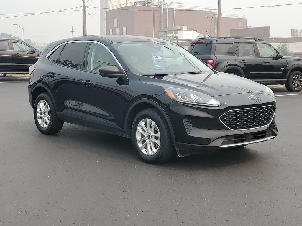 Certified 2022 Ford Escape SE Sport Utility