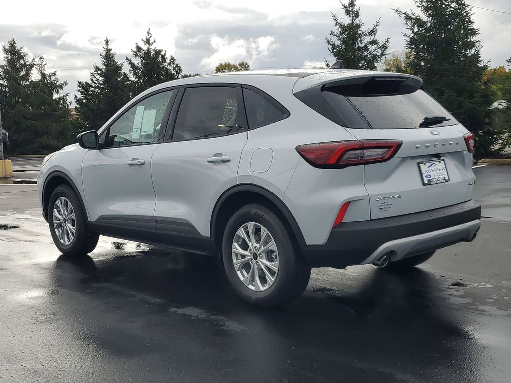 2026 Ford Escape Active photo 4