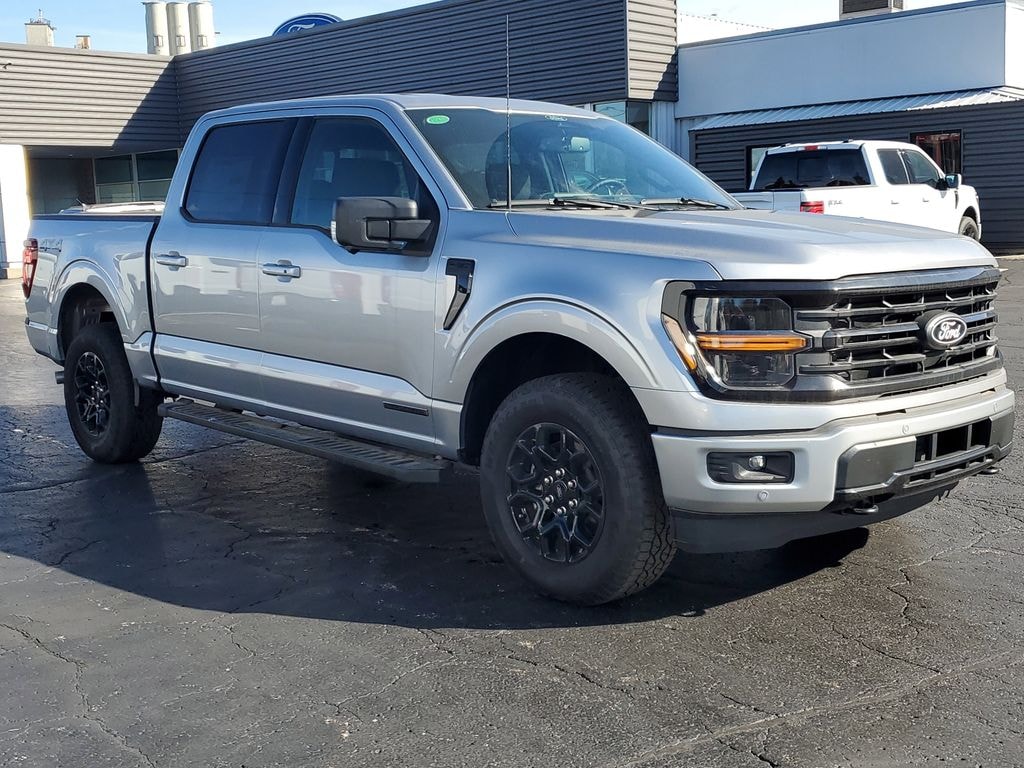 New 2025 Ford F-150 XLT Crew Cab