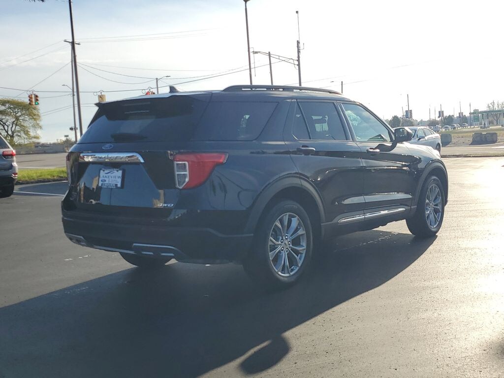 Certified 2024 Ford Explorer XLT SUV
