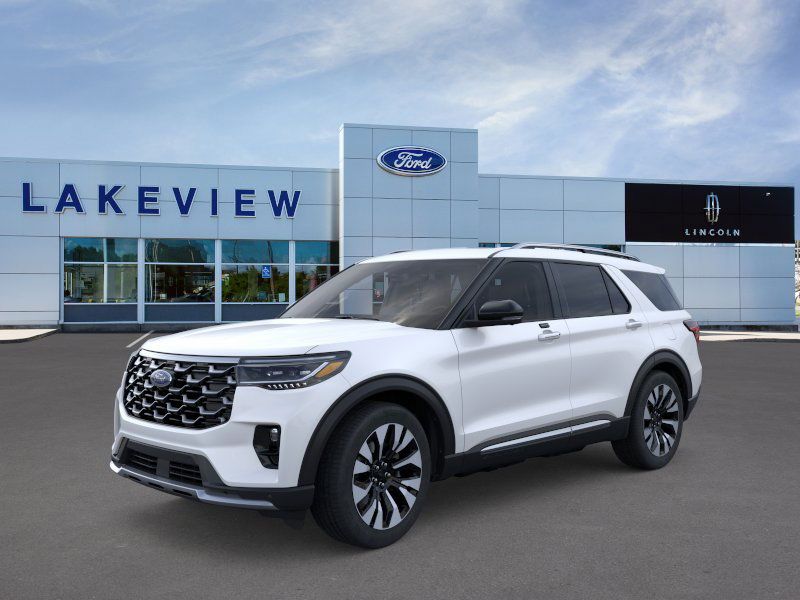 2026 Ford Explorer Platinum's photo