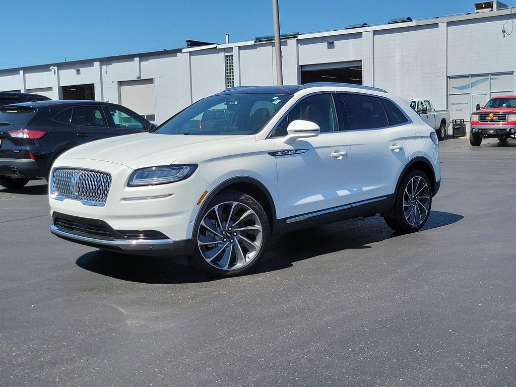 2022 Lincoln Nautilus Reserve AWD's photo