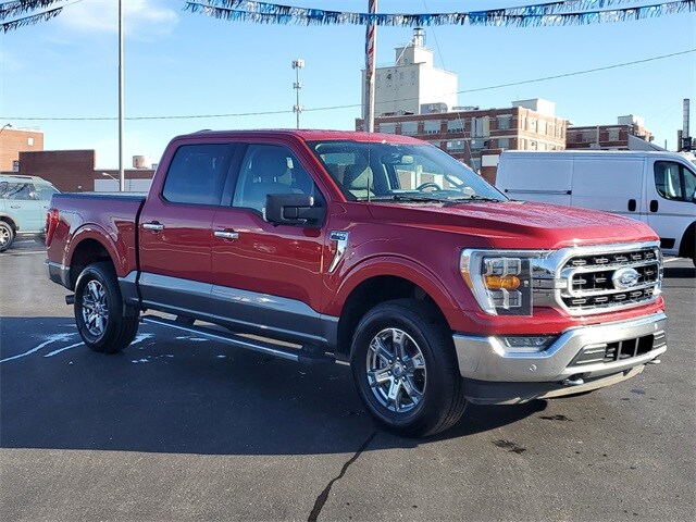Used 2021 Ford F-150 XLT with VIN 1FTEW1EP0MFC86869 for sale in Battle Creek, MI
