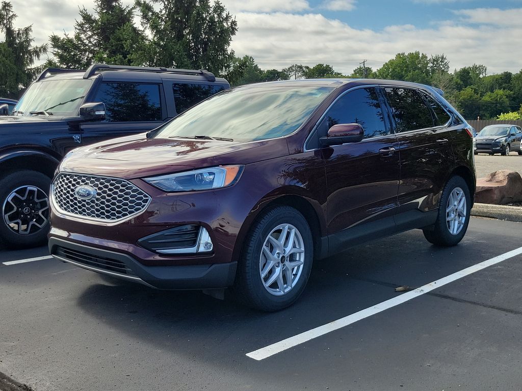 2023 Ford Edge
