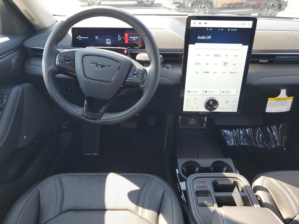 2025 Ford Mustang Mach-E Premium - Photo 28