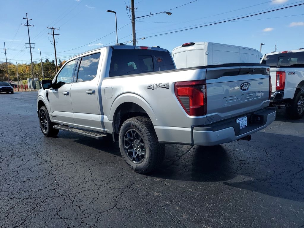 New 2025 Ford F-150 XLT Crew Cab