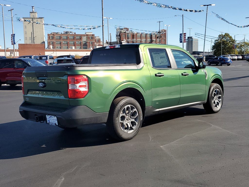 2025 Ford Maverick XLT photo 3