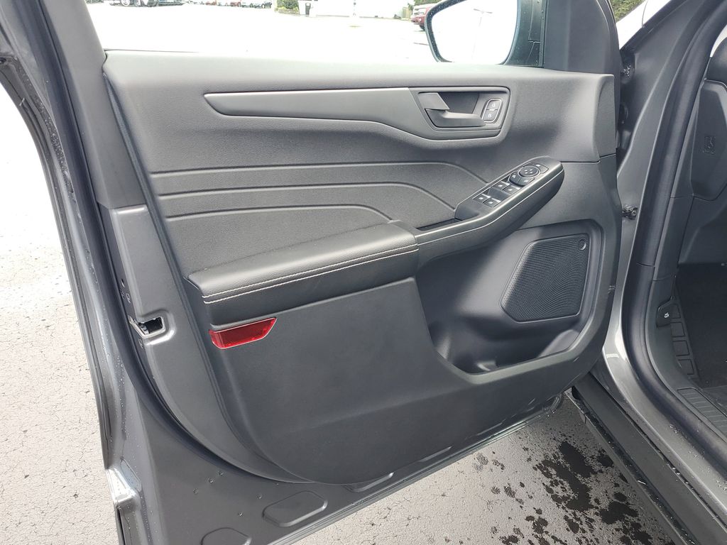2026 Ford Escape Active - Photo 6
