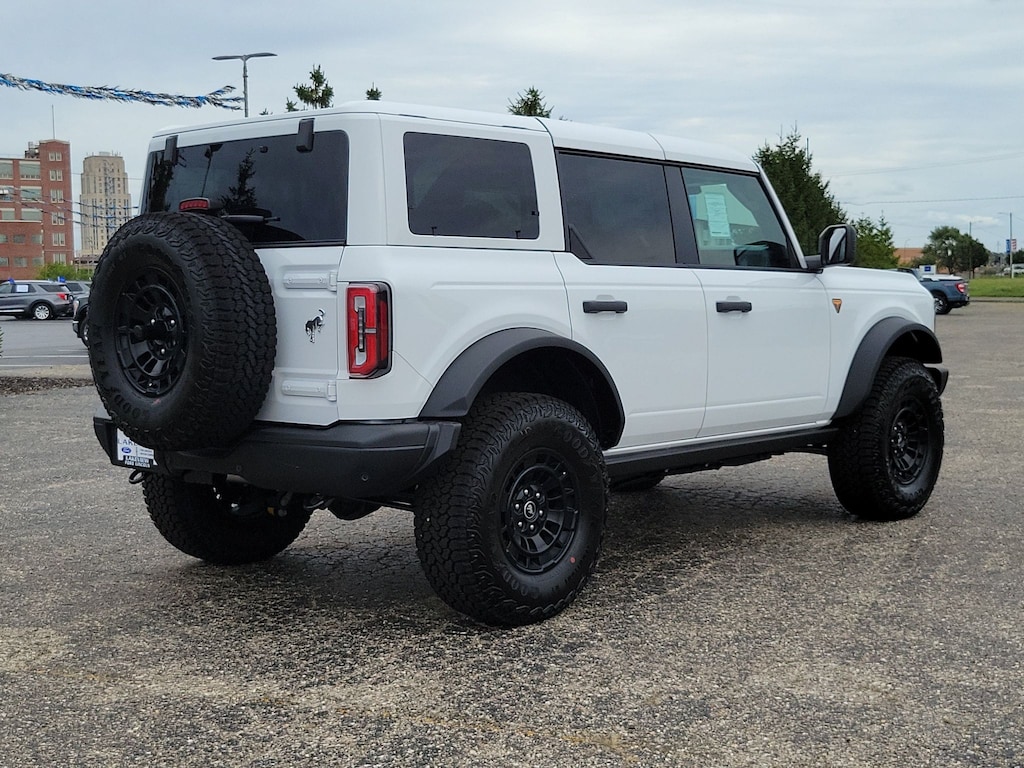 New 2026 Ford Bronco Badlands Sport Utility