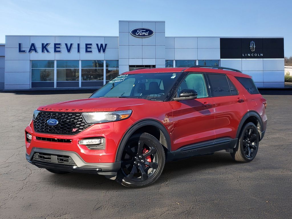 2023 Ford Explorer ST's photo