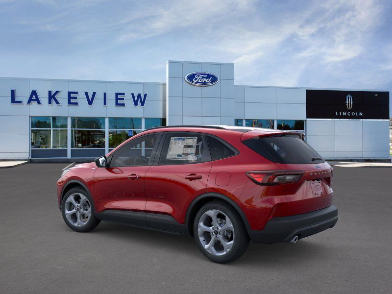 2026 Ford Escape ST-Line photo 4