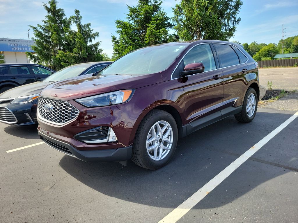 2023 Ford Edge SEL AWD's photo