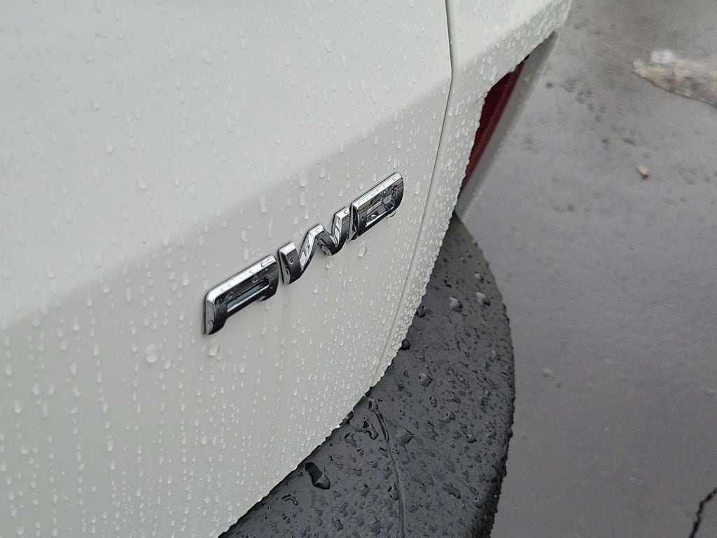 2026 Ford Escape ST-Line - Photo 25