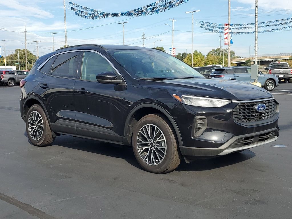 New 2024 Ford Escape Phev SUV