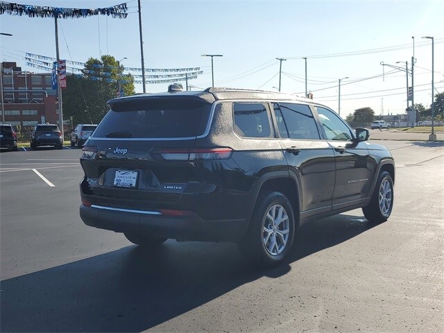 2021 Jeep Grand Cherokee Limited photo 3