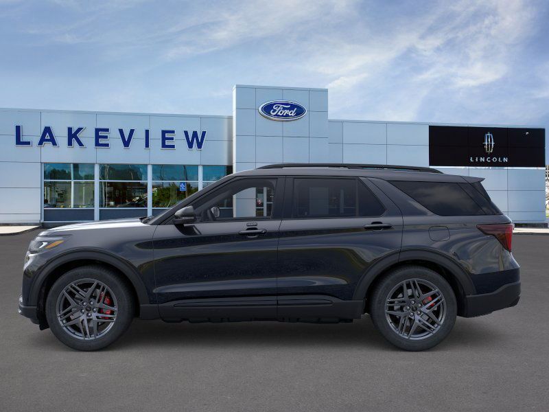 2026 Ford Explorer ST photo 3
