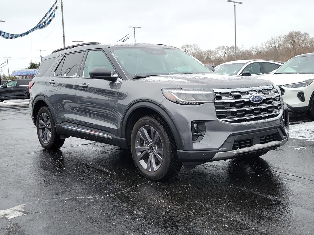 New 2025 Ford Explorer Active SUV