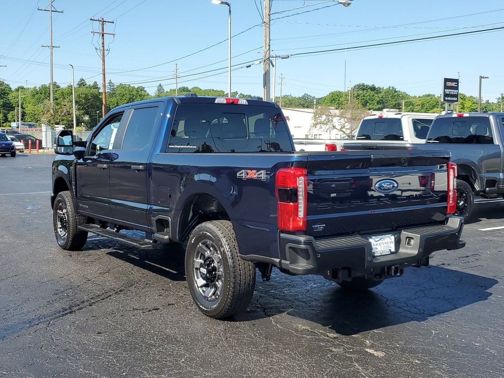 New 2025 Ford F-250 XL Crew Cab