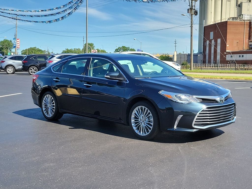 Used 2018 Toyota Avalon XLE Premium Sedan