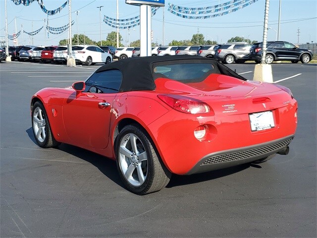 2006 Pontiac Solstice Base Convertible photo 4