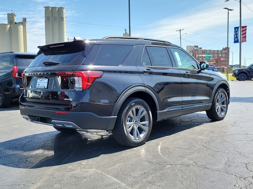 New 2026 Ford Explorer Active w/200A Pkg Sport Utility