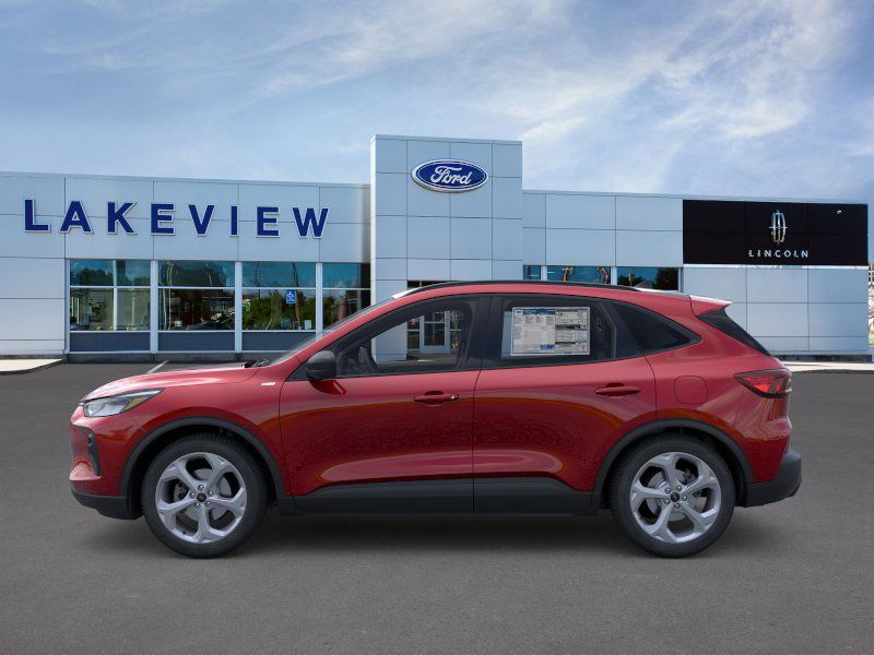 2026 Ford Escape ST-Line photo 3