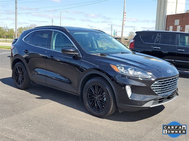 Used 2022 Ford Escape Titanium with VIN 1FMCU9DZ6NUA58446 for sale in Battle Creek, MI