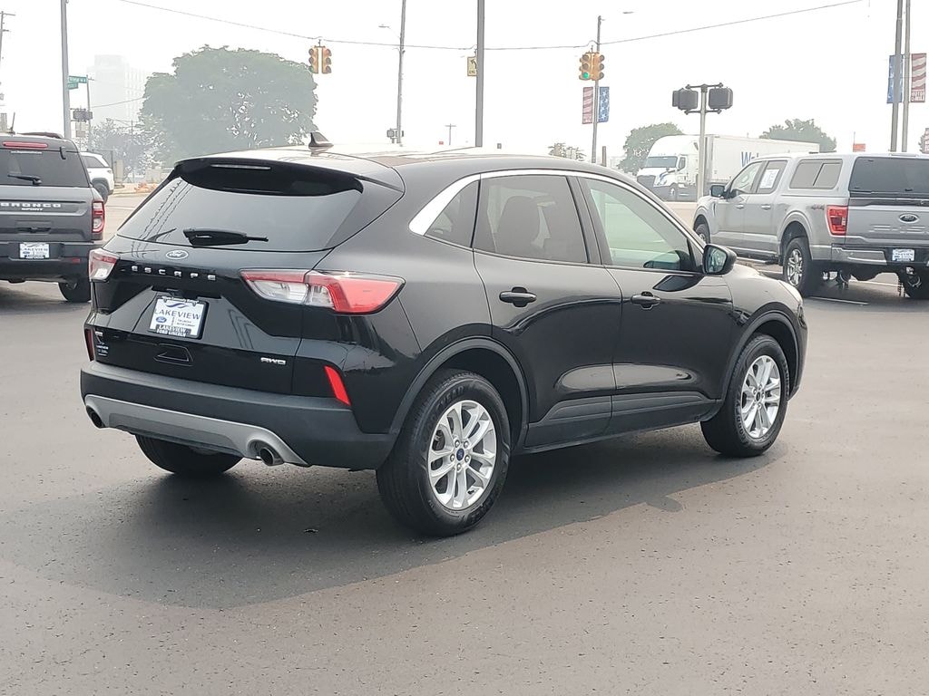 Certified 2022 Ford Escape SE Sport Utility