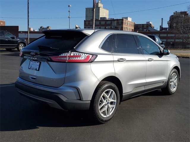 Used 2022 Ford Edge SEL with VIN 2FMPK4J90NBA33093 for sale in Battle Creek, MI