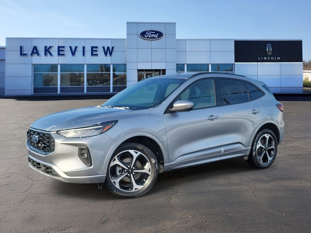 2023 Ford Escape ST-Line Select's photo