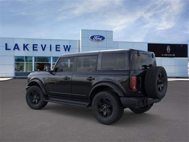 2025 Ford Bronco Outer Banks photo 3