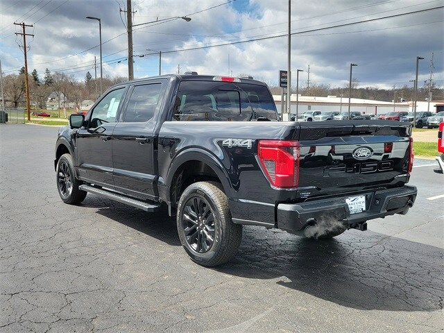 2025 Ford F-150 XLT photo 4