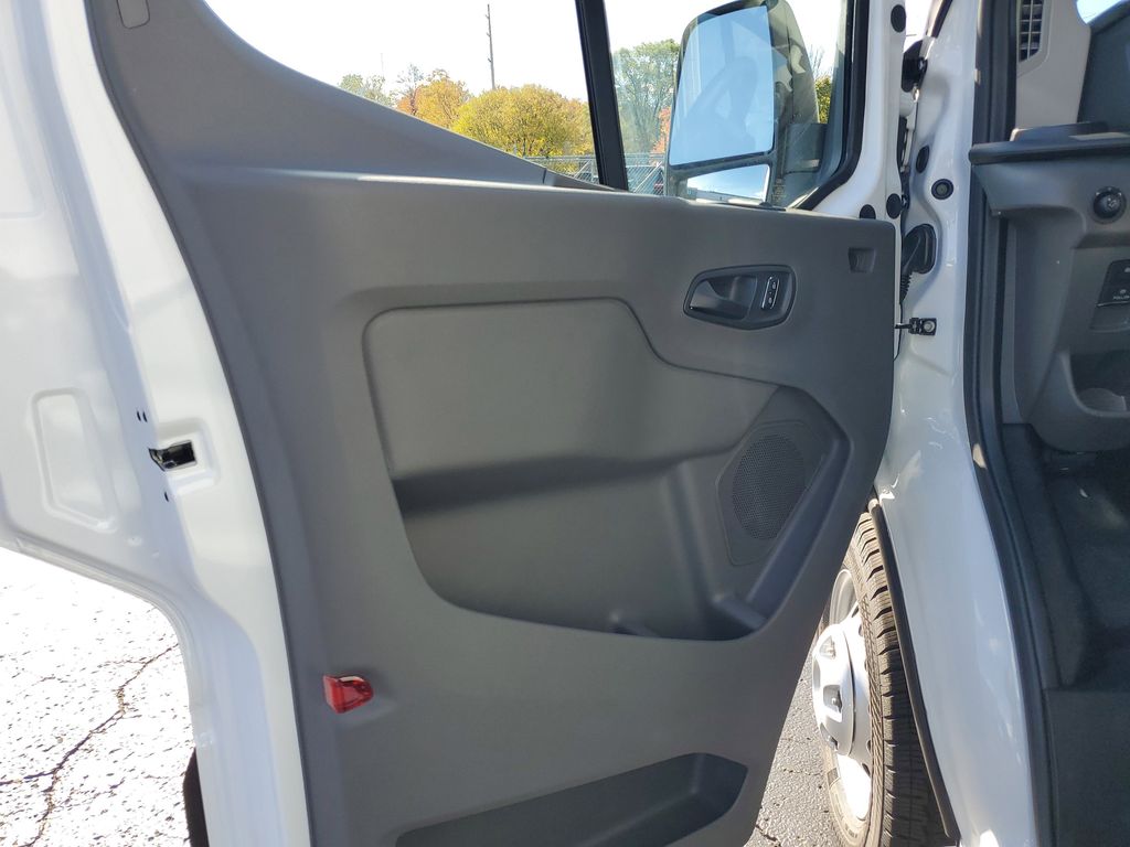 2026 Ford Transit Van Base - Photo 6