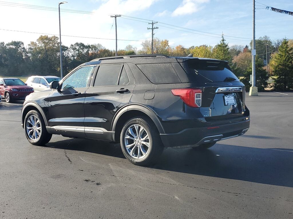 Certified 2024 Ford Explorer XLT SUV