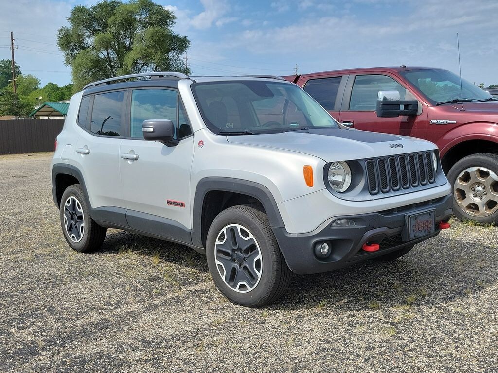 Used 2015 Jeep Renegade Trailhawk Sport Utility