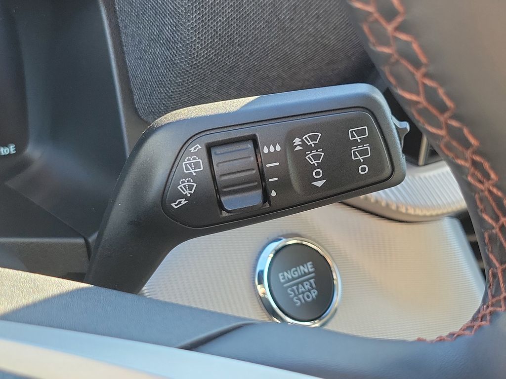 2026 Ford Explorer Active - Photo 15