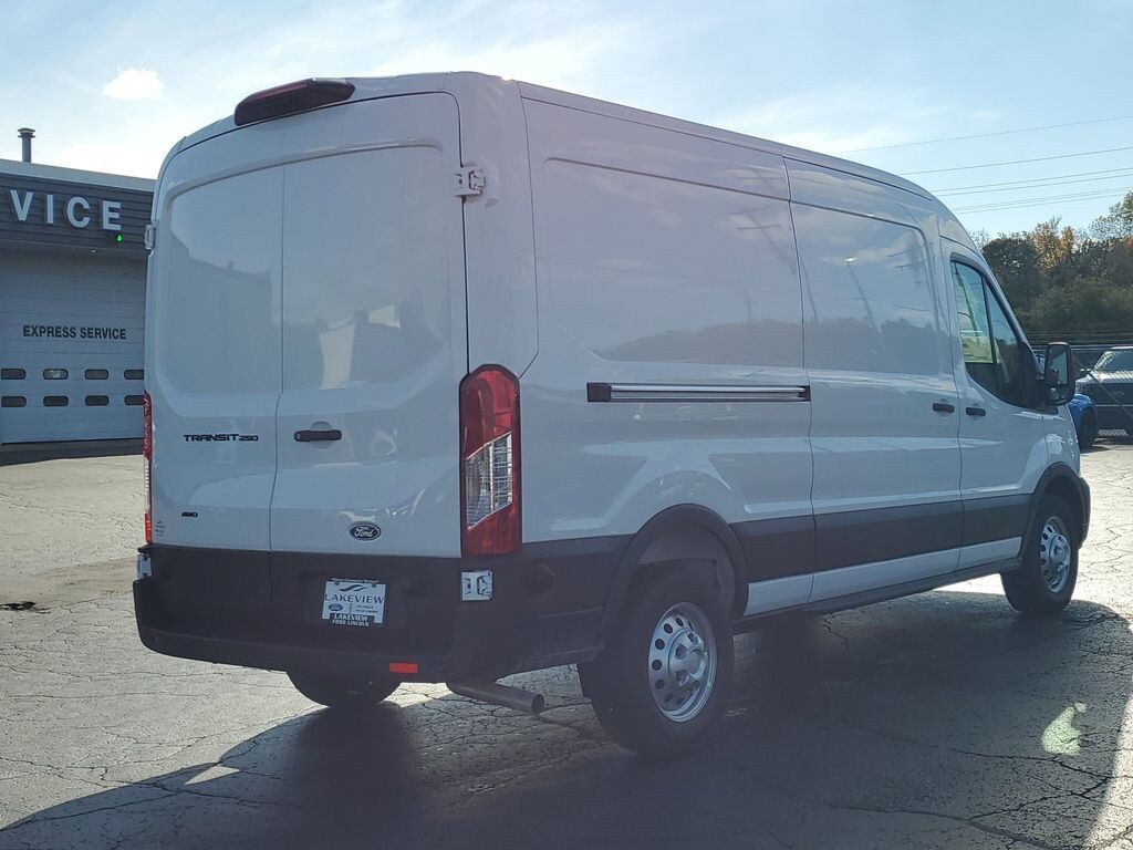 New 2026 Ford Transit Van Base Cargo Van