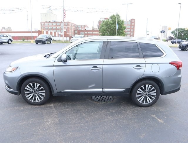 Used 2020 Mitsubishi Outlander SEL with VIN JA4AZ3A36LZ036600 for sale in Battle Creek, MI