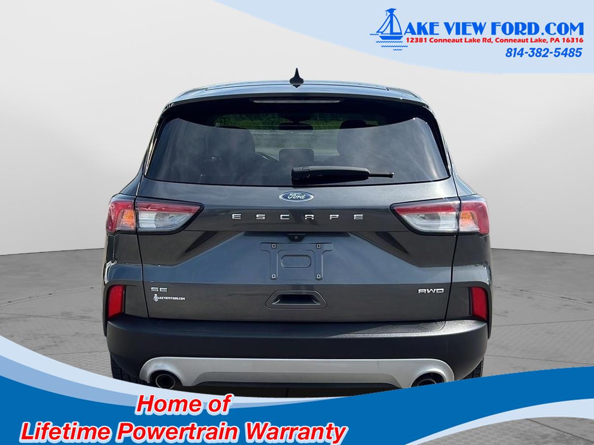 2020 Ford Escape SE photo 4