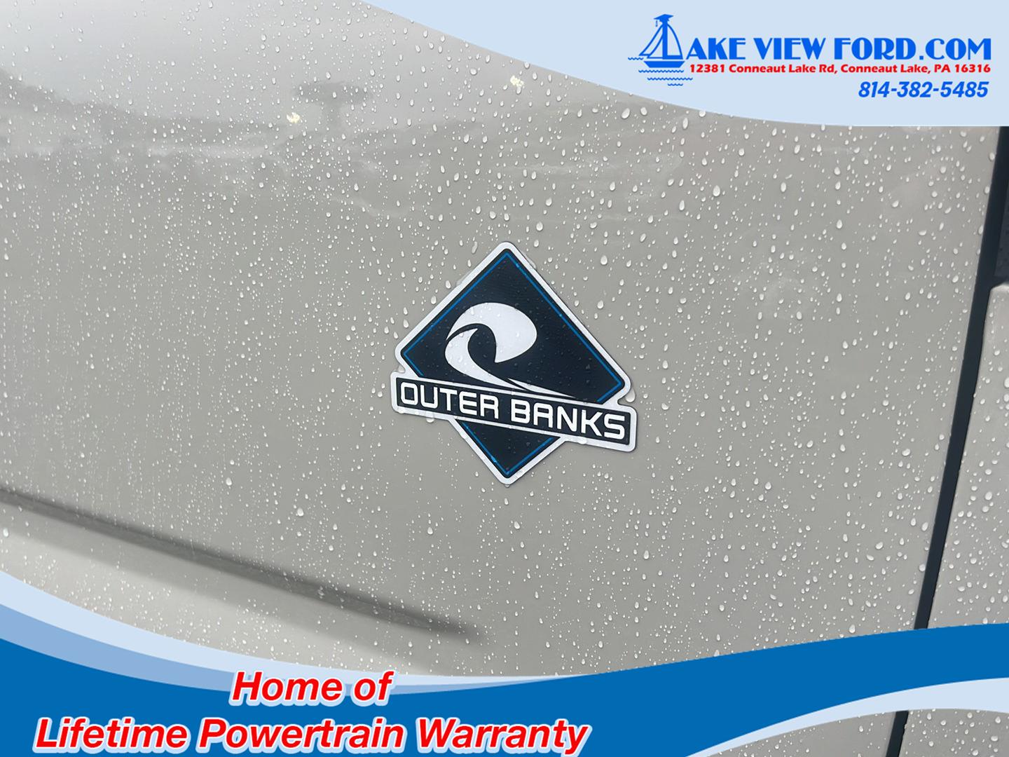 2025 Ford Bronco Sport Outer Banks photo 3