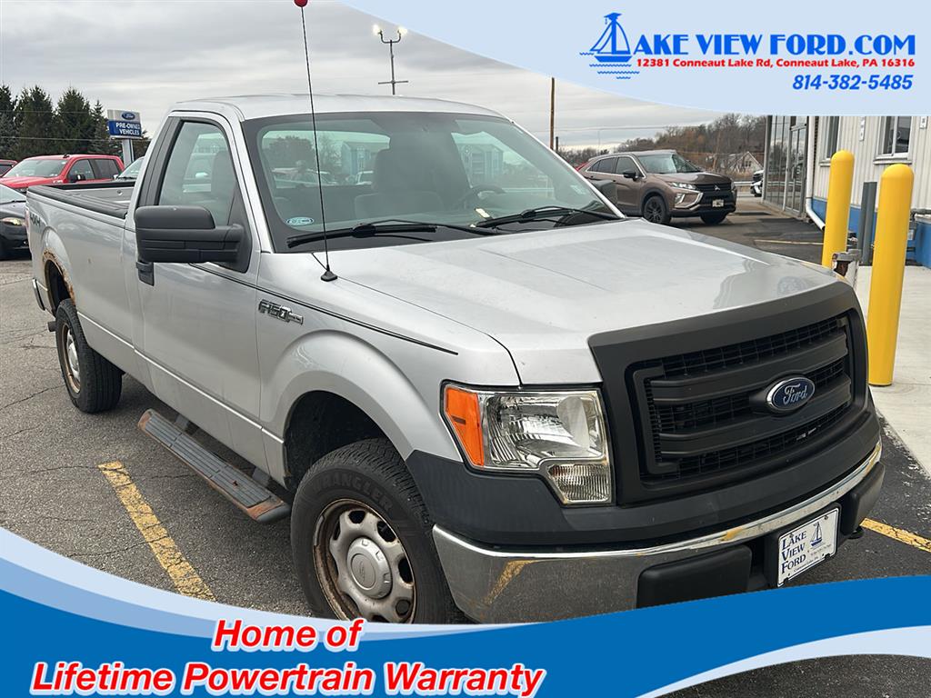 2014 Ford F-150 XL's photo