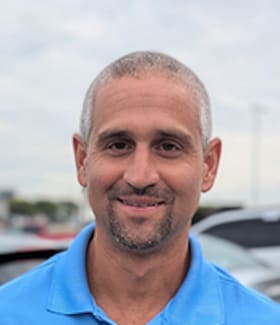 Staff member Alex Sherman from ID_f331cde5cbc8