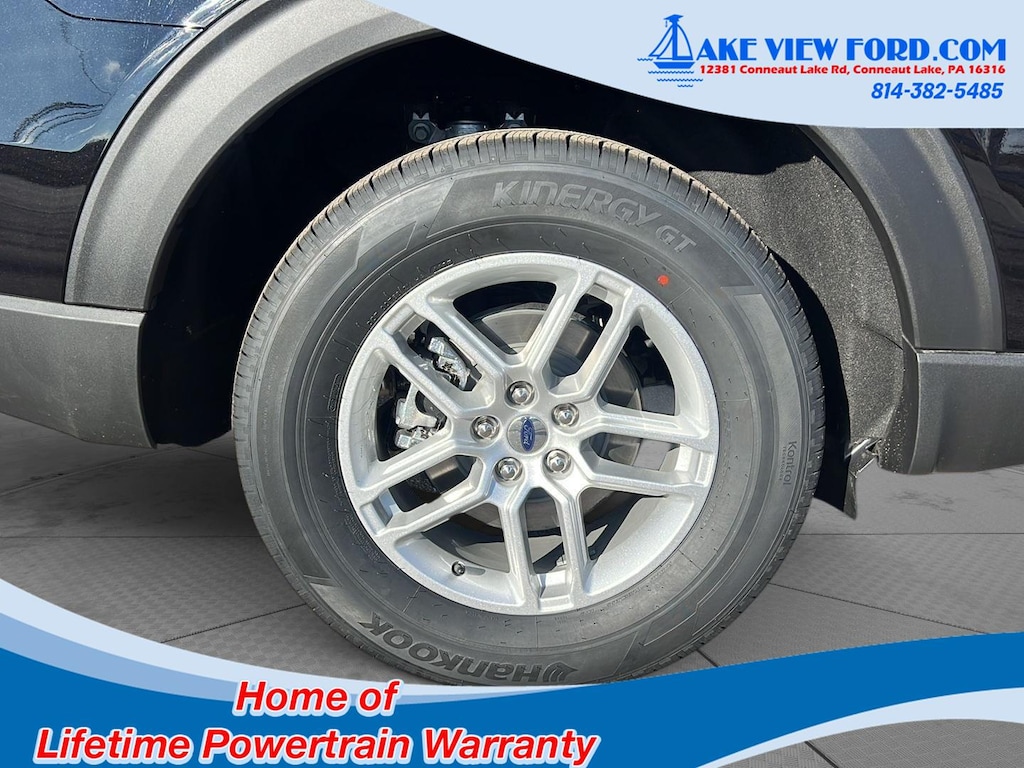 2026 Ford Explorer photo 4